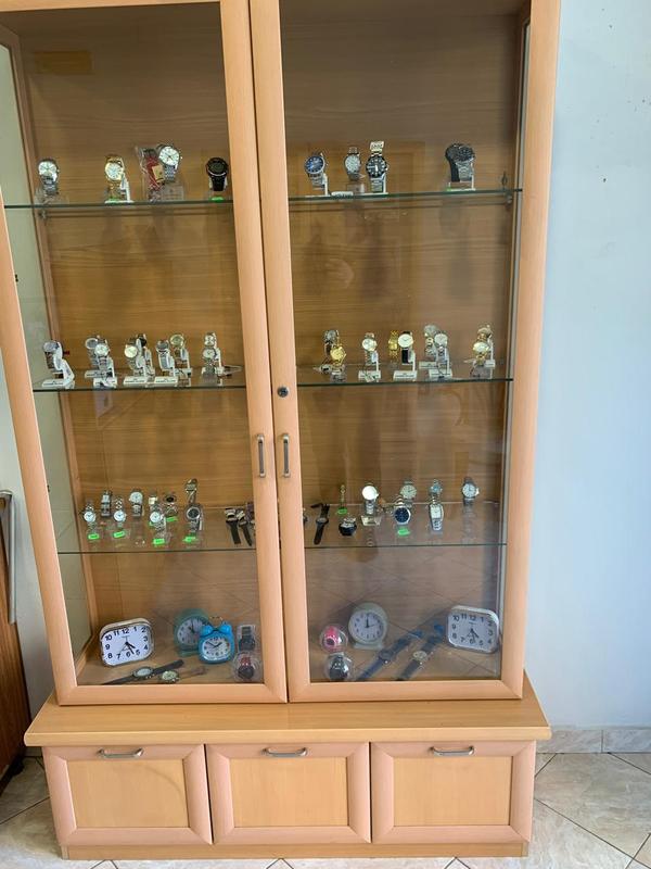 Key display at Iglisi Watch workshop